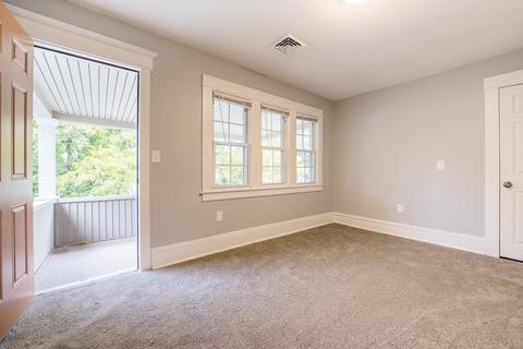 32 Dresden St, Springfield, MA 01109 photo 16