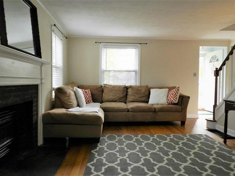 84 Donbray Rd, Springfield, MA 01119 photo 9