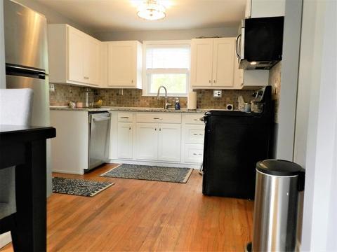 84 Donbray Rd, Springfield, MA 01119 photo 5