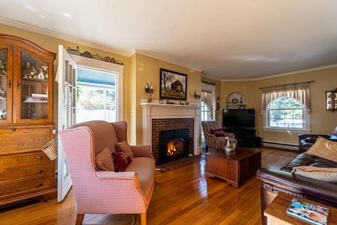 2834 Highland Ave, Fall River, MA 02720 photo 7