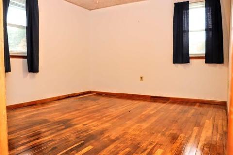 5 Dixfield Rd, Worcester, MA 01606 photo 7