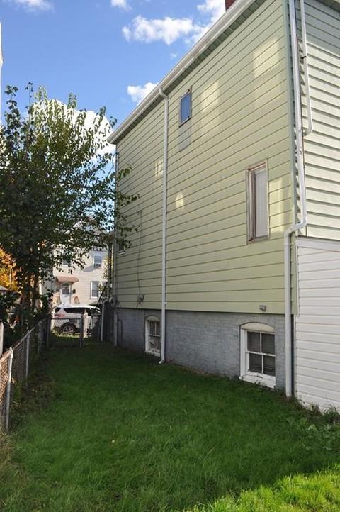 72 Bradford St, Everett, MA 02149 photo 5