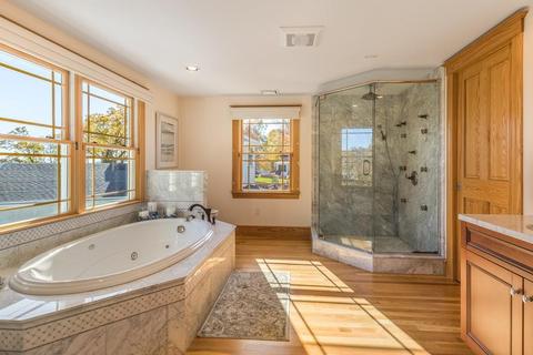 1 Lanthorn Ln, Beverly, MA 01915 photo 11