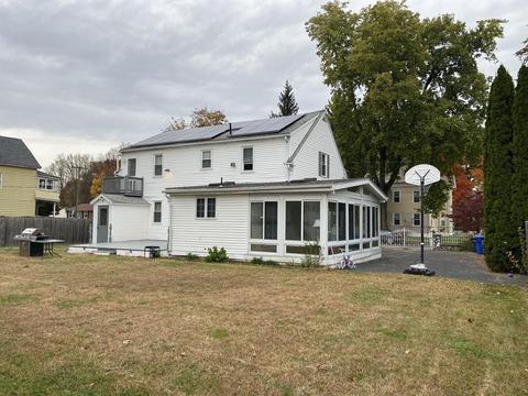 41 Hyde Ave, Springfield, MA 01107 photo 4