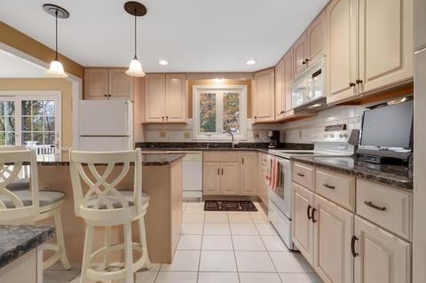 19 Cedar Hill Dr, Danvers, MA 01923 photo 12