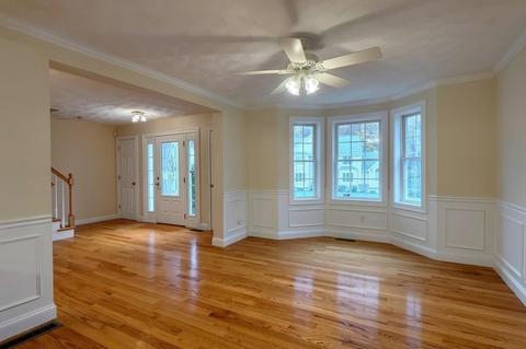 24 Regency Dr, Dracut, MA 01826 photo 9