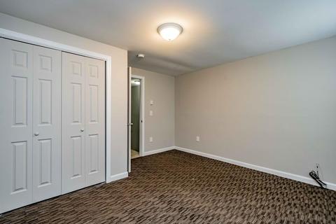 51 James St, Springfield, MA 01105 photo 17