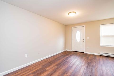 51 James St, Springfield, MA 01105 photo 3