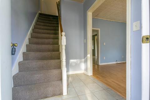 2 Forestview Ave, Lowell, MA 01850 photo 6