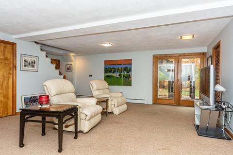 550 Summer Ave, Reading, MA 01867 photo 21