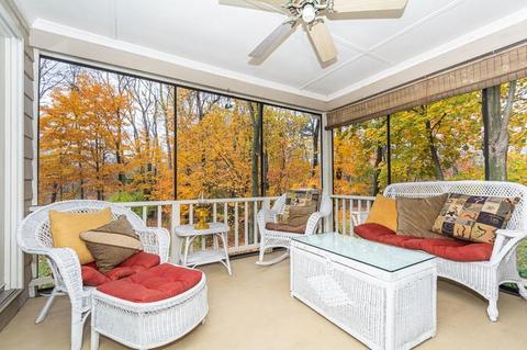 550 Summer Ave, Reading, MA 01867 photo 9