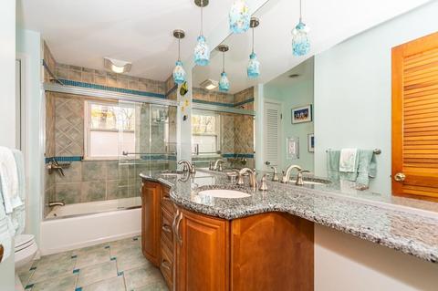 550 Summer Ave, Reading, MA 01867 photo 18
