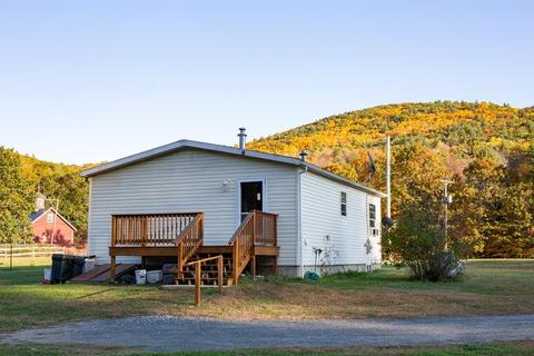 427 Main Rd, Colrain, MA 01340 photo 2