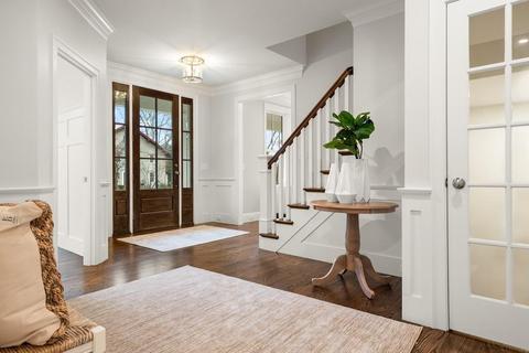 14 Boulder Rd, Wellesley, MA 02481 photo 2
