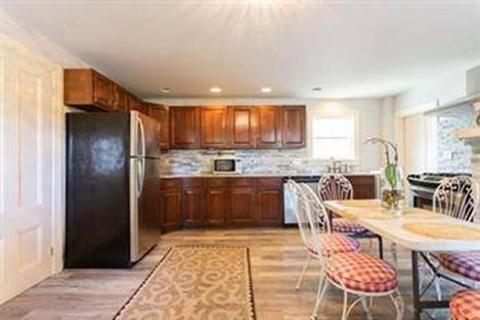 47 Avery St, Dedham, MA 02026 photo 5