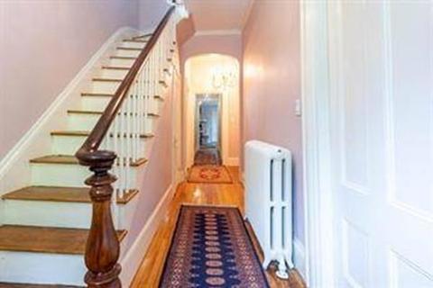 47 Avery St, Dedham, MA 02026 photo 2