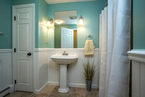 26 Hanson Ln, Barnstable, MA 02630 photo 16