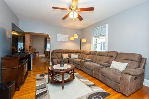 153 Eutaw Ave, Lynn, MA 01902 photo 9