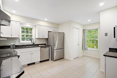 63 Morse Rd, Framingham, MA 01701 photo 8