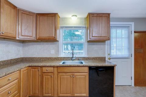 149 Thurber Ave, Attleboro, MA 02703 photo 10