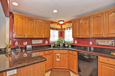 28 Coldspring Dr #A, Sutton, MA 01590 photo 9