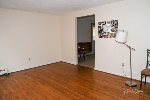 82 E St #A, Lowell, MA 01851 photo 8