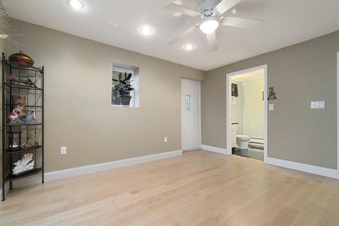 14 Summit Ave, Saugus, MA 01906 photo 23