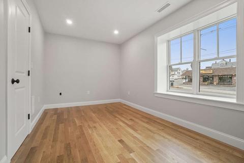 472 Main #B, Stoneham, MA 02180 photo 13