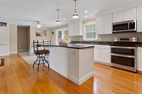 94 Meadowbrook Rd, Mashpee, MA 02649 photo 8