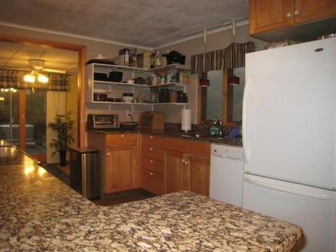 2 Blair St, Worcester, MA 01602 photo 2