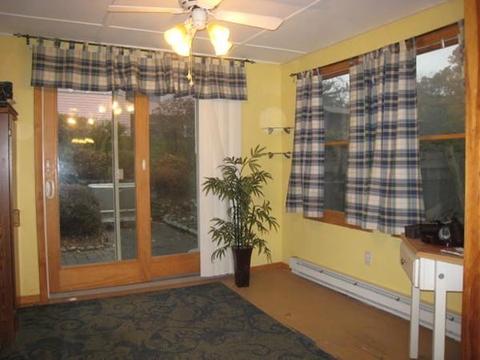 2 Blair St, Worcester, MA 01602 photo 11