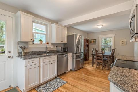 59 Pilgrim Rd, Marblehead, MA 01945 photo 7