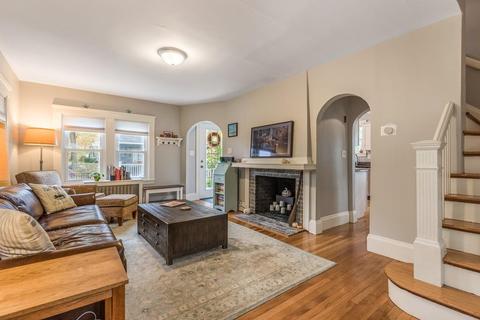 59 Pilgrim Rd, Marblehead, MA 01945 photo 4