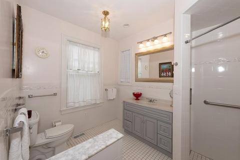 9 Maple Pl, Foxboro, MA 02035 photo 11