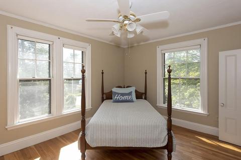 9 Maple Pl, Foxboro, MA 02035 photo 16