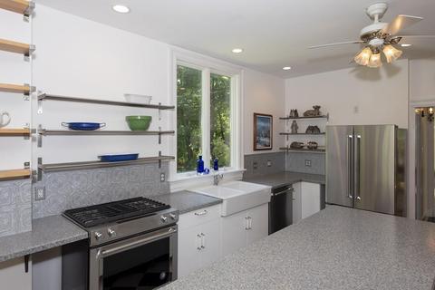 9 Maple Pl, Foxboro, MA 02035 photo 6