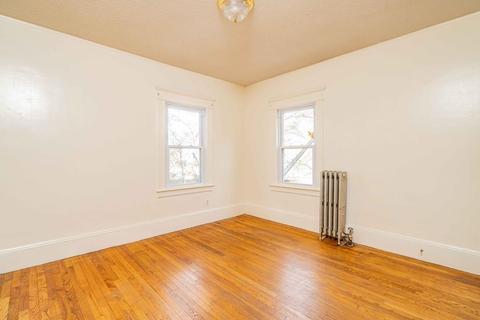 118 Olmsted Dr, Springfield, MA 01108 photo 14