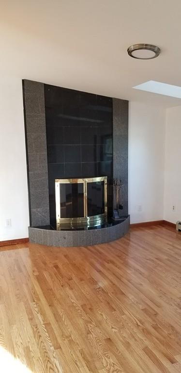 65 Dunkirk Ave, Worcester, MA 01604 photo 3