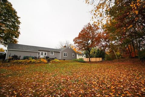 33 Whitehall Ln, Reading, MA 01867 photo 32