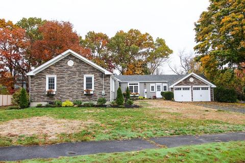 33 Whitehall Ln, Reading, MA 01867 photo 2
