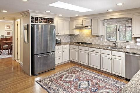 38 Old County Rd, Hingham, MA 02043 photo 3
