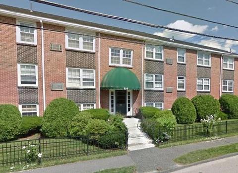 210 Hillside Ave #14, Needham, MA 02494 photo 2