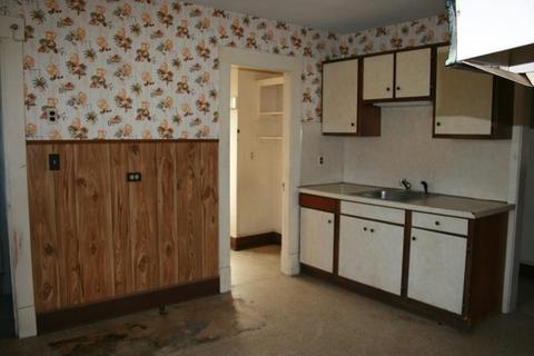 212 Allen St, Springfield, MA 01108 photo 8