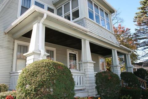 212 Allen St, Springfield, MA 01108 photo 4