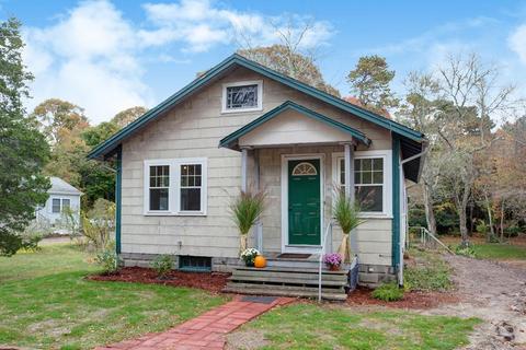 27 County, Bourne, MA 02532 photo 1