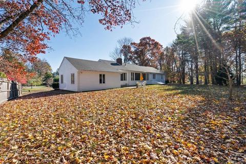 24 Juniper Cir, Reading, MA 01867 photo 32