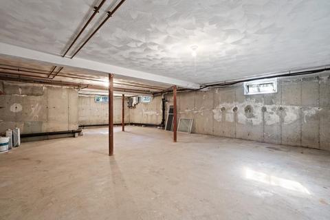 24 Juniper Cir, Reading, MA 01867 photo 21