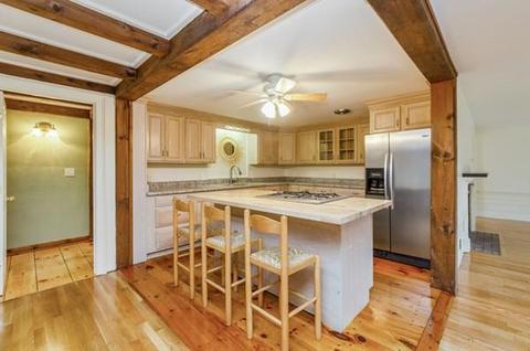 606 Old Stage Rd, Barnstable, MA 02632 photo 2