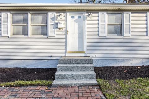 227 Roy St, Springfield, MA 01104 photo 1