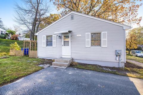 227 Roy St, Springfield, MA 01104 photo 5